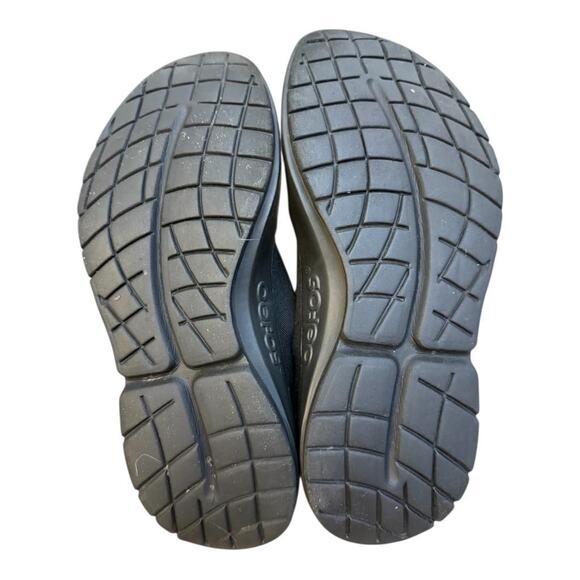 Oofos Oomg Sport Recovery Slip On Black Women size 10 - Picture 8 of 8
